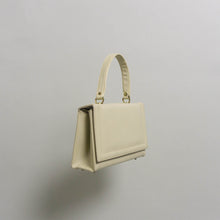 Load image into Gallery viewer, RARE VINTAGE LEATHER TOP HANDLE BAG | CREAM